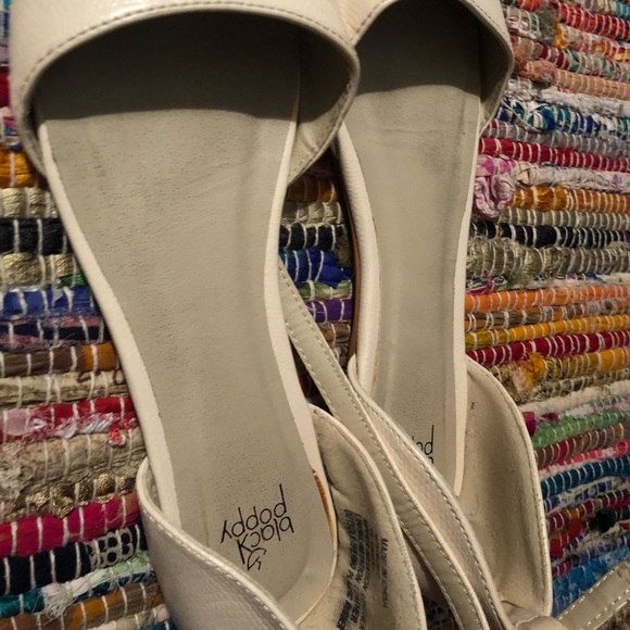 Cream Elegant Flats - Picture 2 of 2